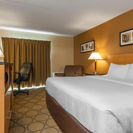Comfort Inn Orillia Zewnętrze zdjęcie