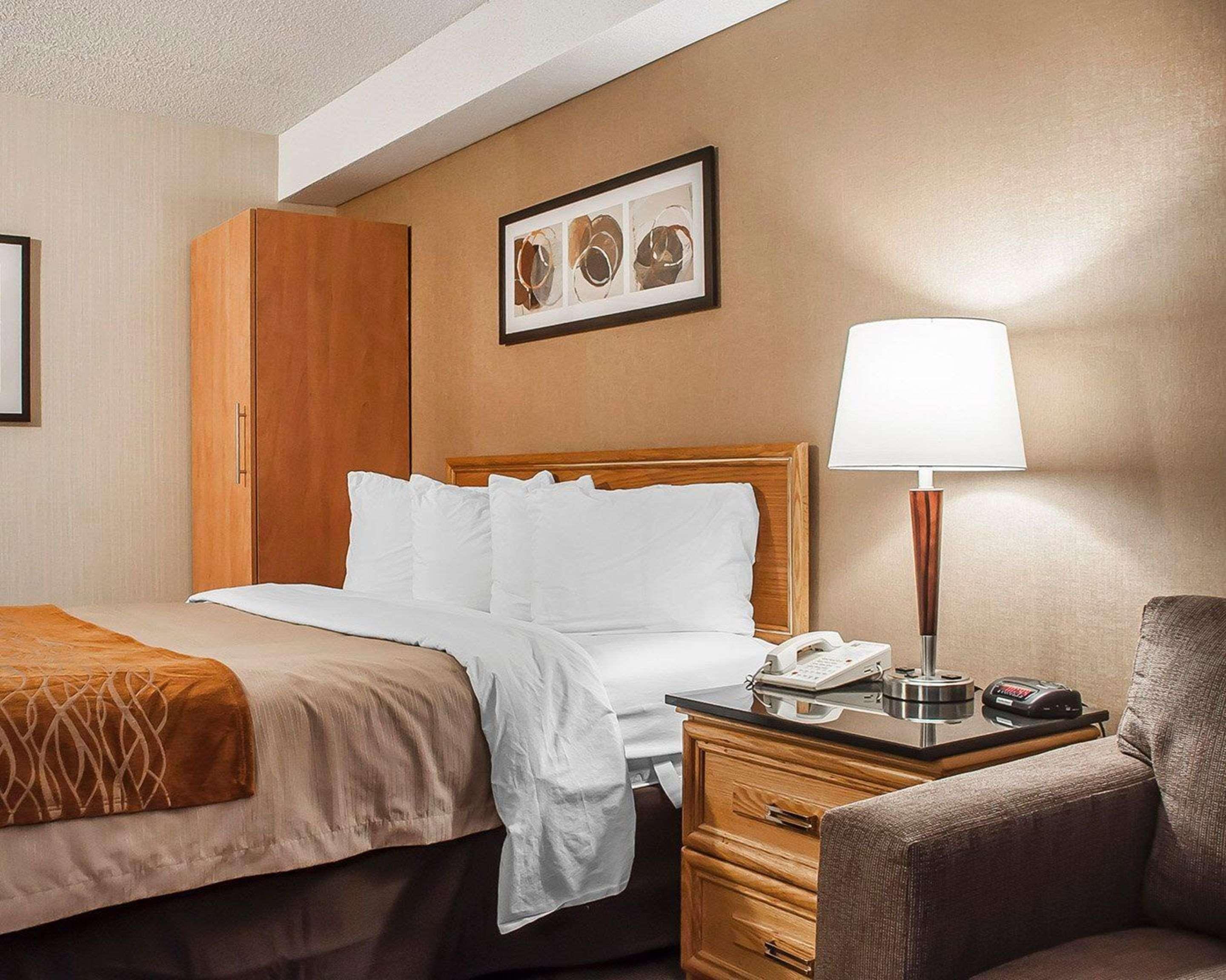 Comfort Inn Orillia Zewnętrze zdjęcie