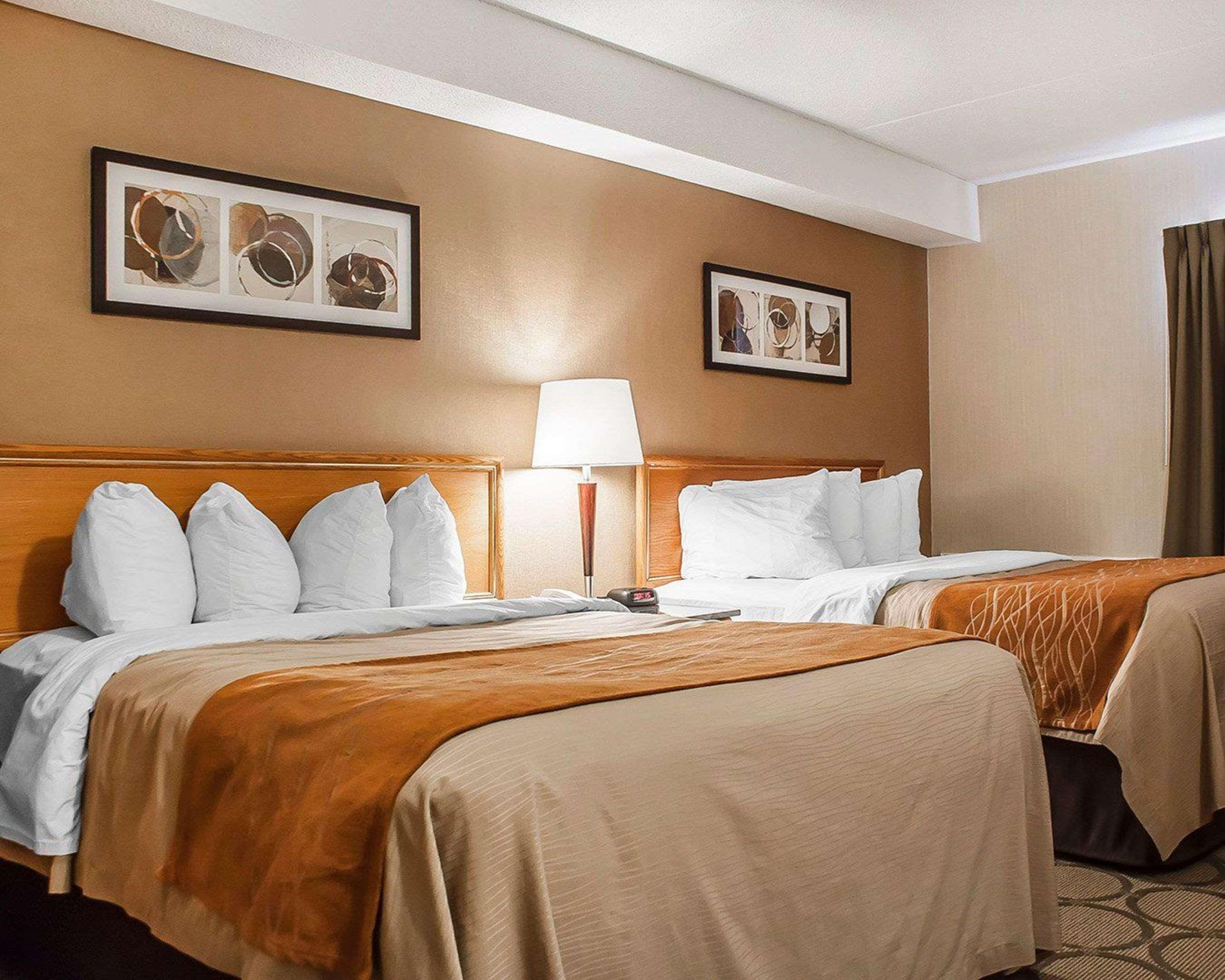 Comfort Inn Orillia Zewnętrze zdjęcie