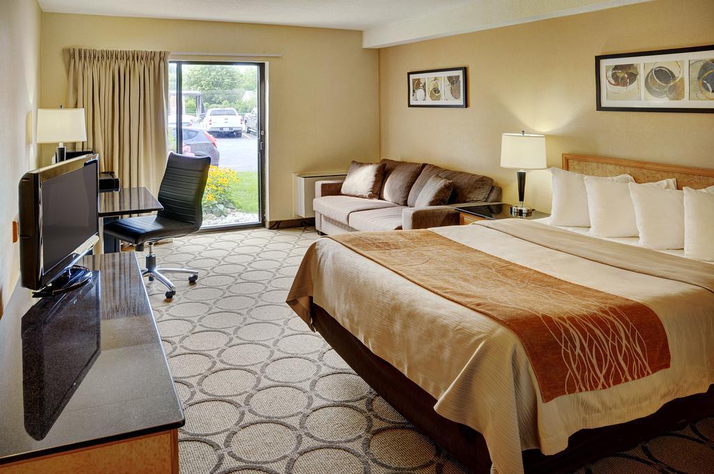 Comfort Inn Orillia Zewnętrze zdjęcie