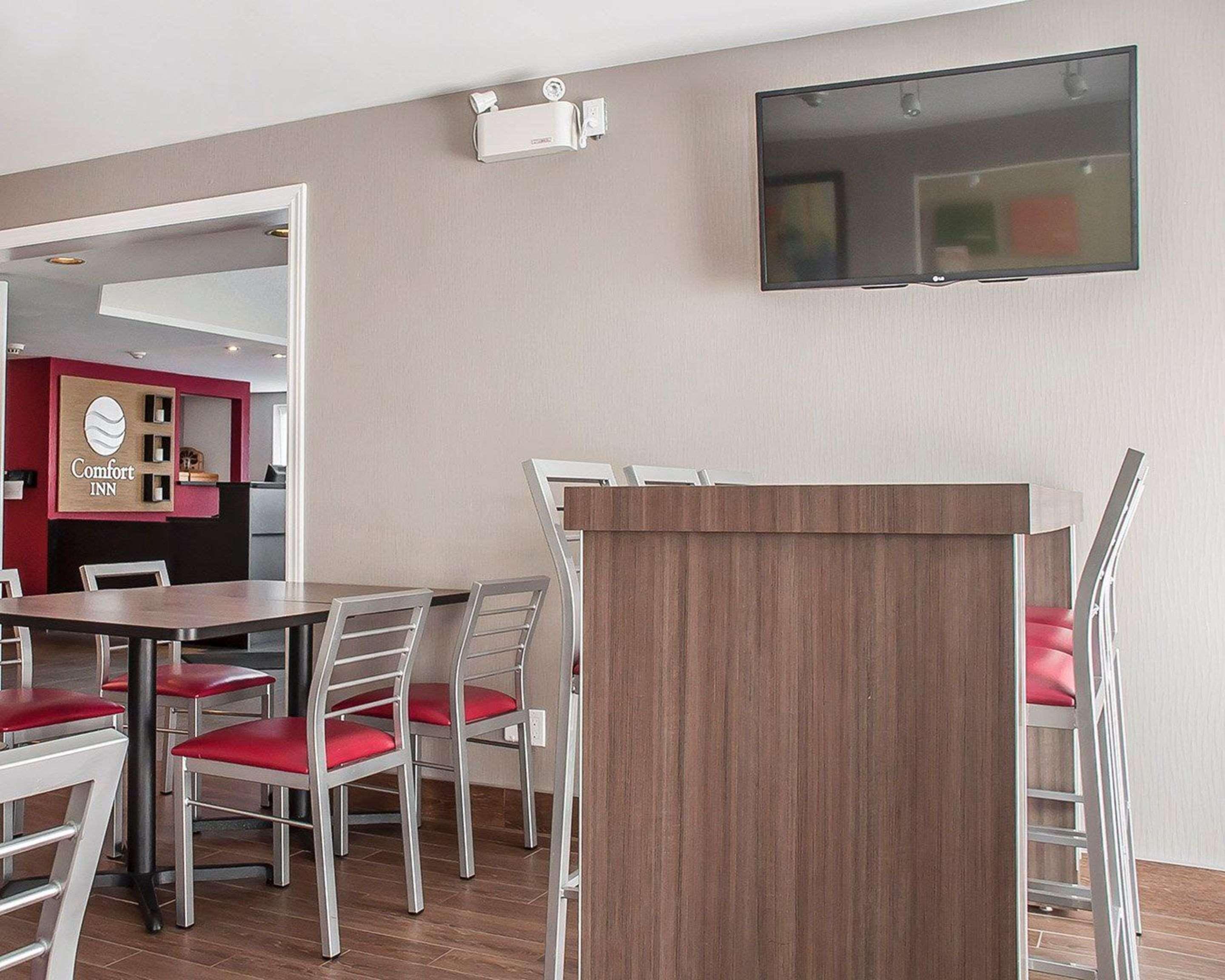 Comfort Inn Orillia Zewnętrze zdjęcie